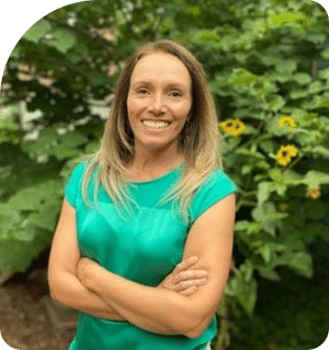 Amy Calabrese poses for her Central Park clinic headshot.