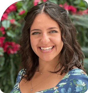 headshot of Maia Goldfarb at family care center pflugerville, tx
