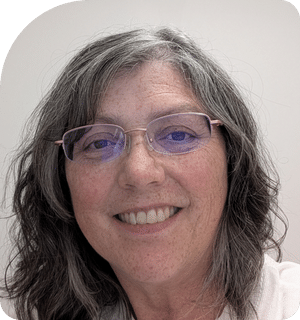 Headshot of Elizabeth Limbocker at Family Care Center Englewood, CO