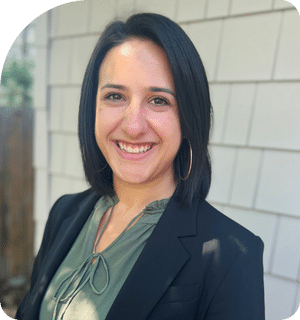 Headshot of Emma Rosenblum at Sloans Lake