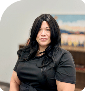 headshot of dr janis edralin in family care center clinic at alamo heights in san antonio texas