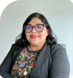headshot of gricelda torres rios in family care center clinic at alamo heights in san antonio texas