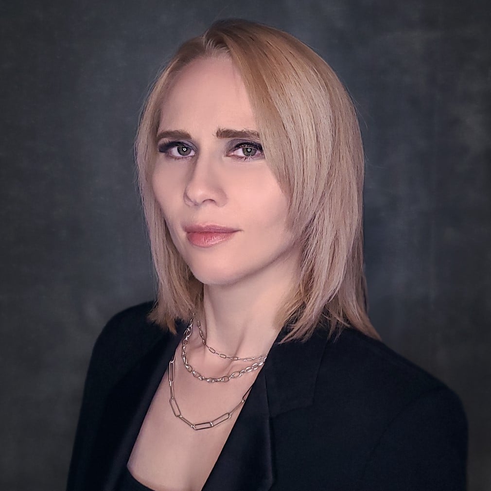 headshot of gelene castaneda at family care center in Arizona