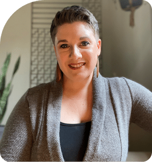 headshot of jesica strickland at family care parkmoore village