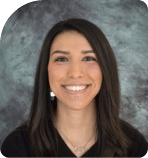 headshot of leticia martinez in family care center clinic louisville